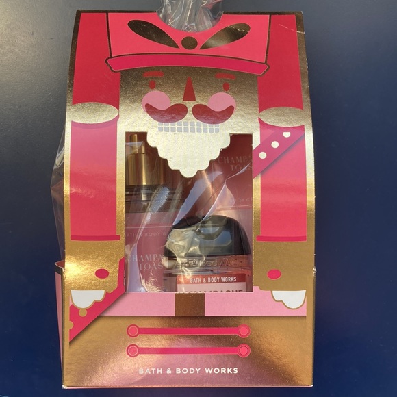 Bath & Body Works Other - Bath & Body Works Champagne Toast Gift Set
